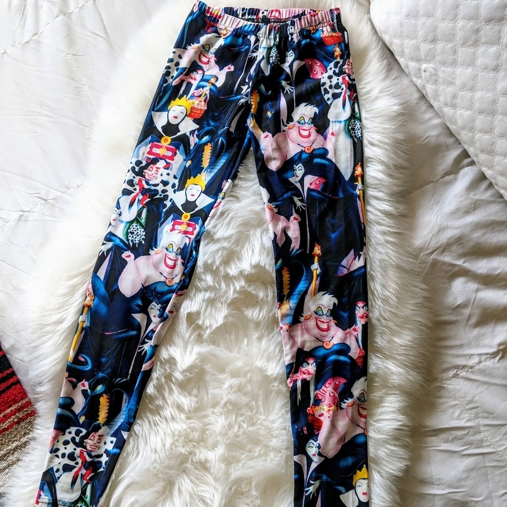 NWOT Disney Villains Leggings 🦹🏽‍♀️